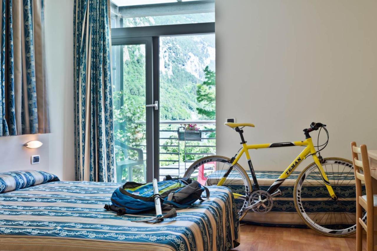 Hotel Due Laghi 3*